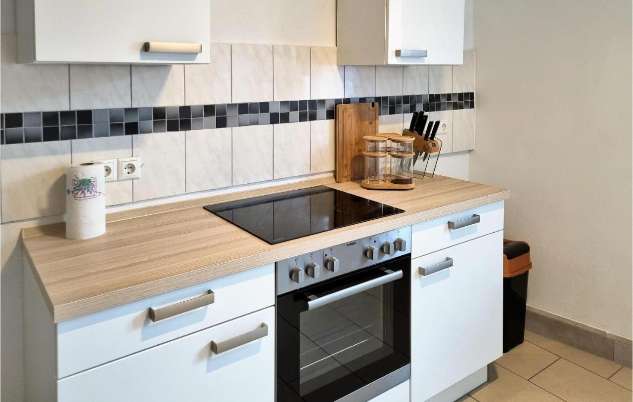2 Bedroom Cozy Apartment In Kloetze Eksteriør bilde